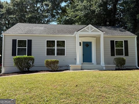 Photo of 2523 Tilson Drive SE, Atlanta, GA 30317 (MLS # 10660142)