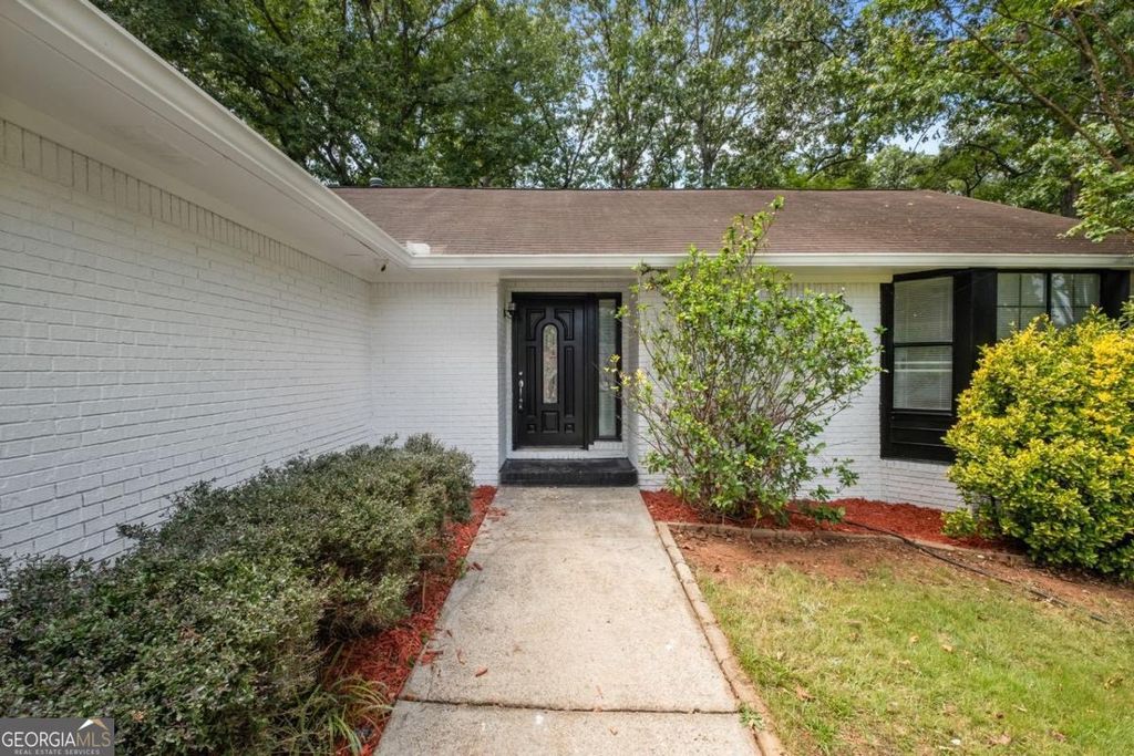 Photo of 7519 Conkle Road, Jonesboro, GA 30236 (MLS # 10723034)