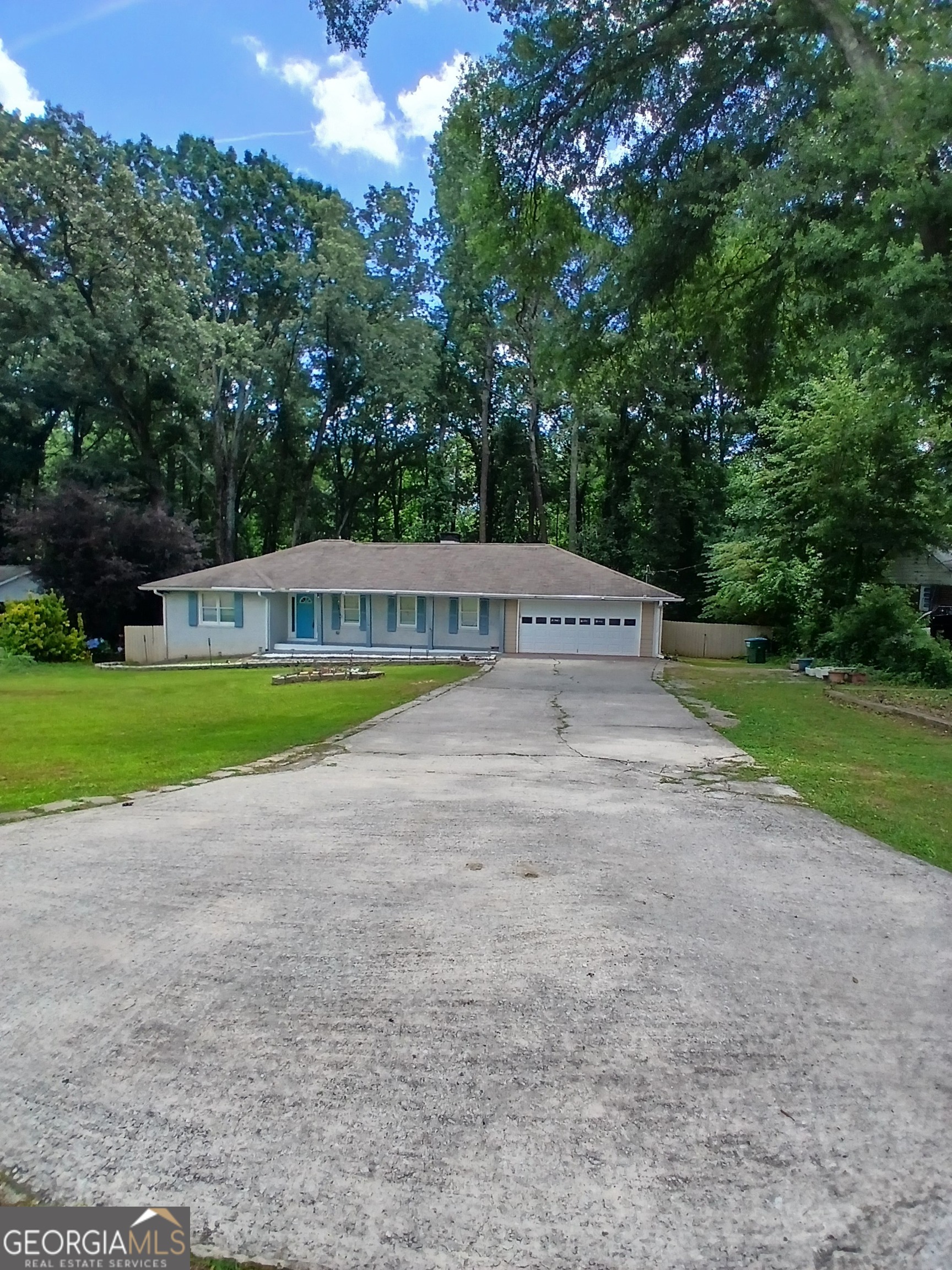 5808 Darry Circle
