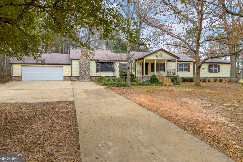 Photo of 110 Williams Wilson Road, Hull, GA 30646 (MLS # 10838211)