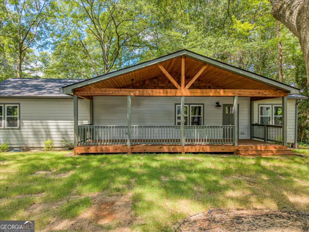 2205 Stockbridge DR