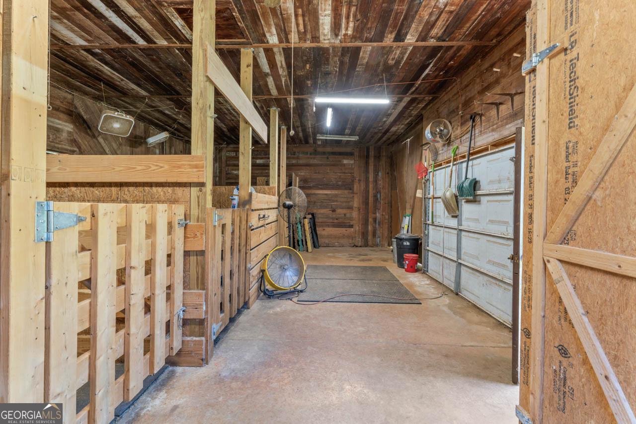 135 Brookshire DR