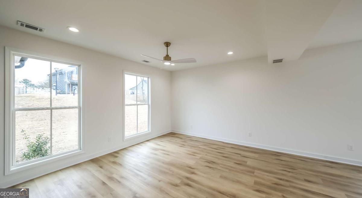 105 Whispering Pines RD SE