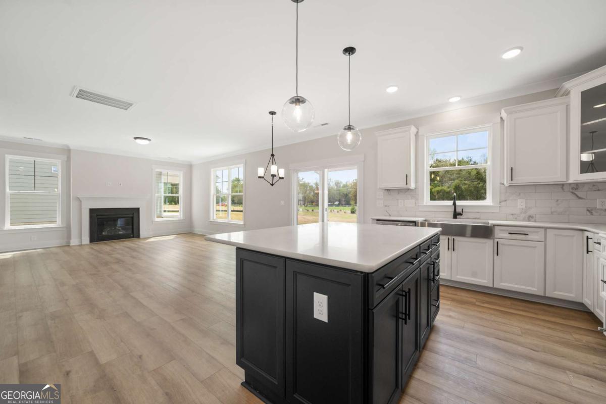 Marble Tree - Residential