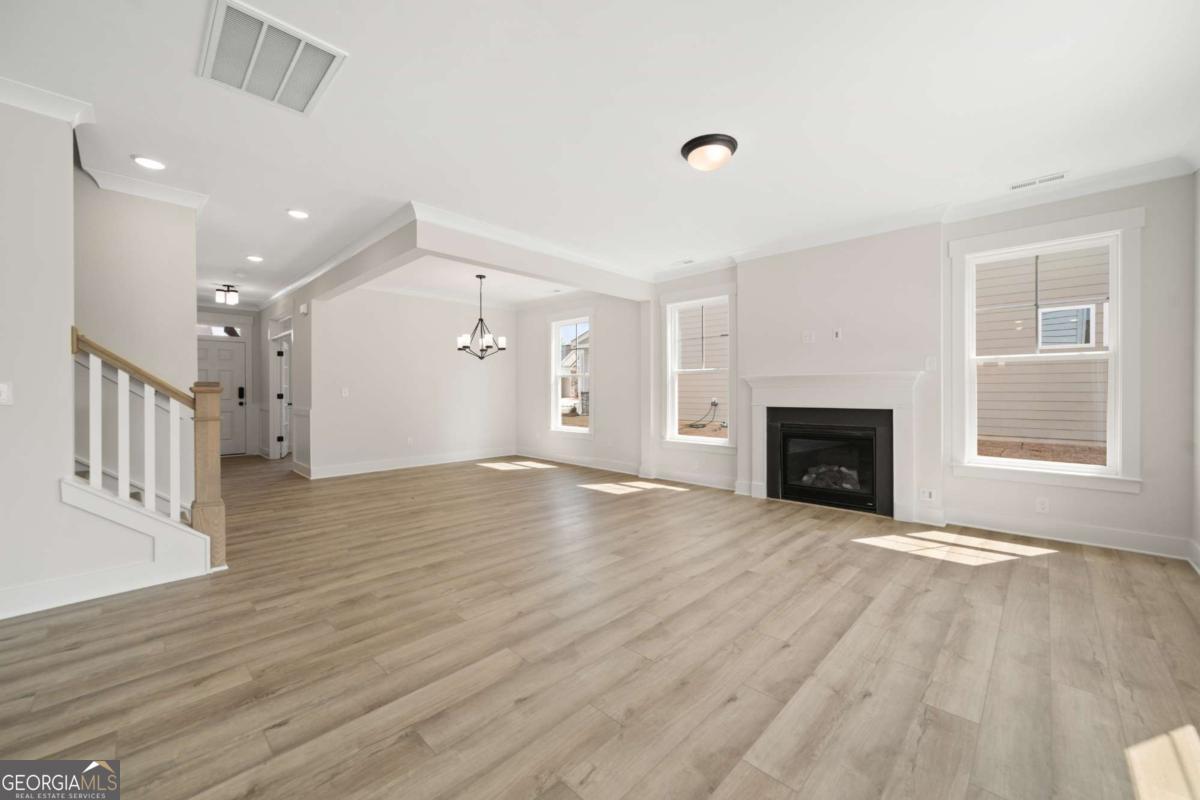 Marble Tree - Residential