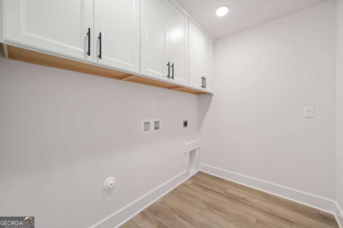 Marble Tree - Residential