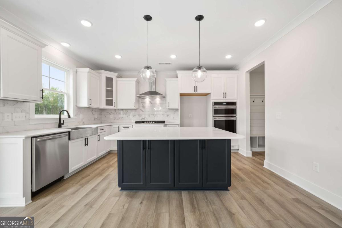 Marble Tree - Residential