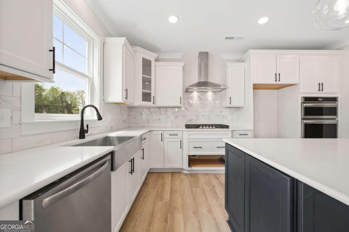 Marble Tree - Residential