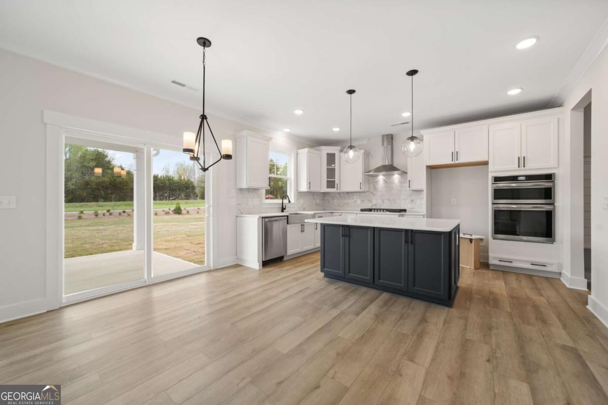 Marble Tree - Residential