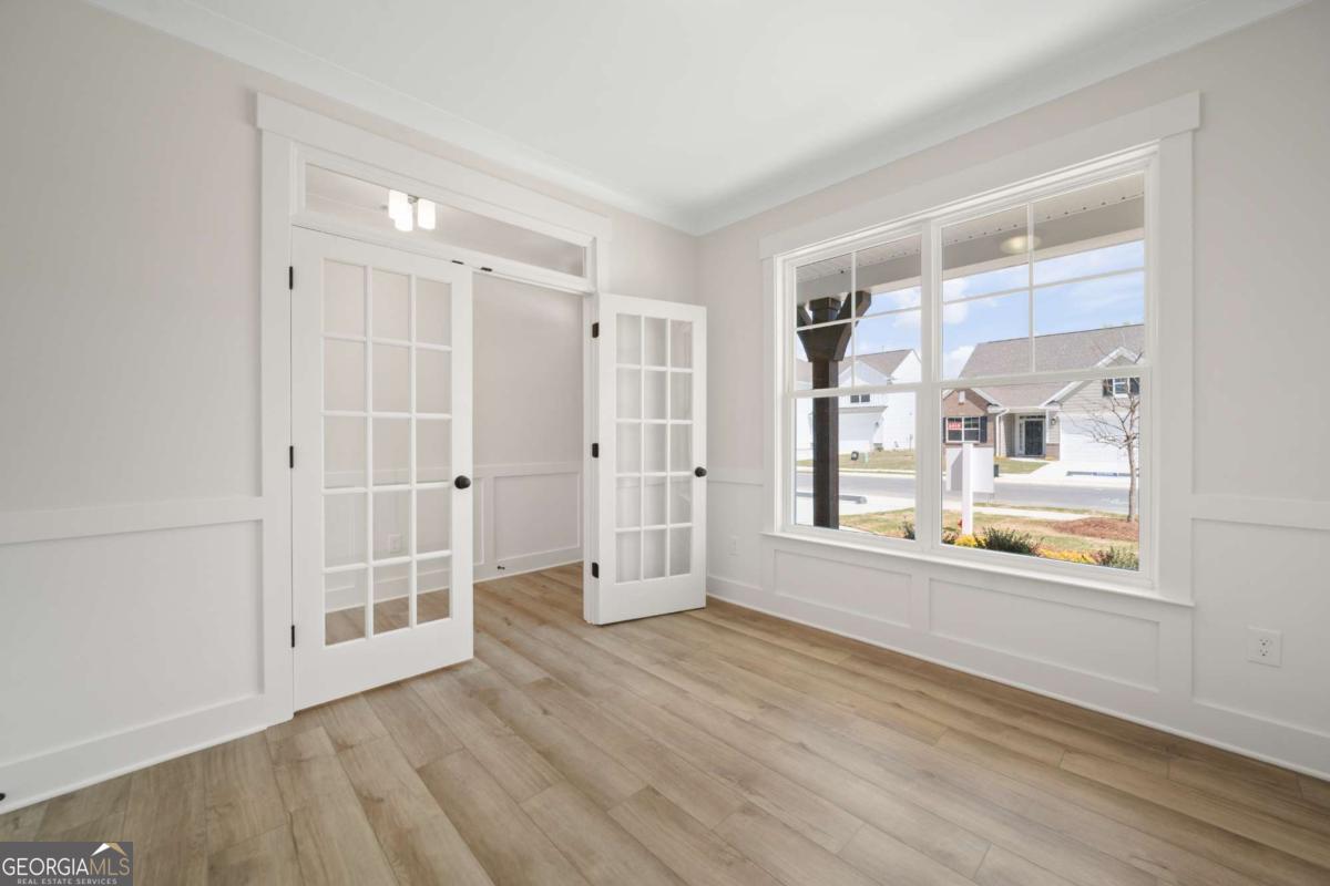 Marble Tree - Residential