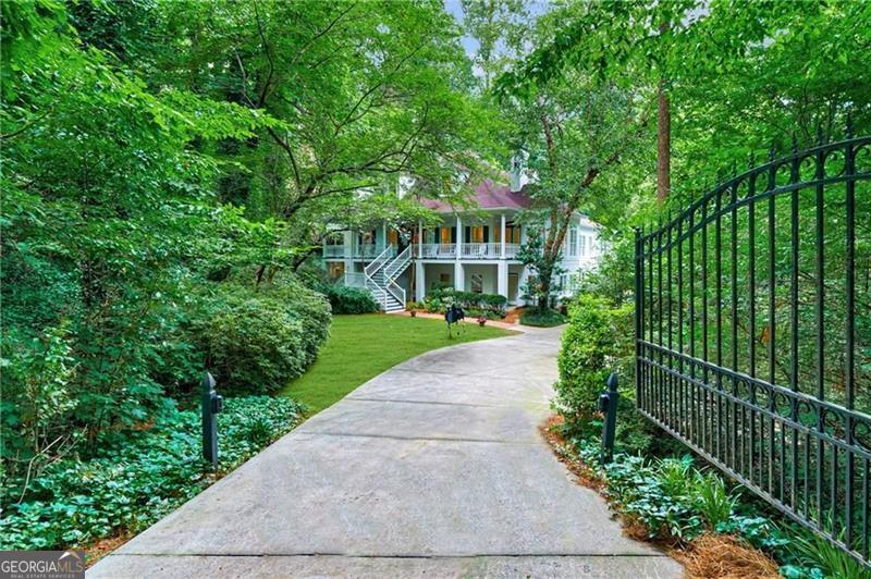 400 OLD IVY RD
