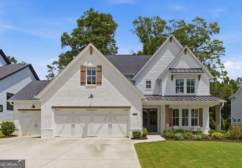 Photo of 5045 Reserve Drive, Cumming, GA 30040 (MLS # 10811521)