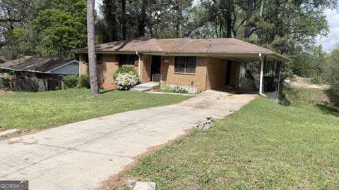 Photo of 1099 Forest Valley Drive SE, Atlanta, GA 30354 (MLS # 10737421)