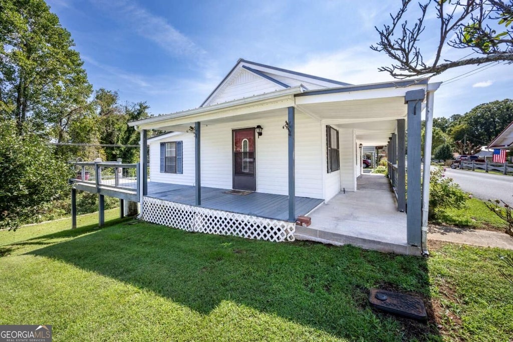 Photo of 65 Lucille Avenue, Ellijay, GA 30540 (MLS # 10852866)