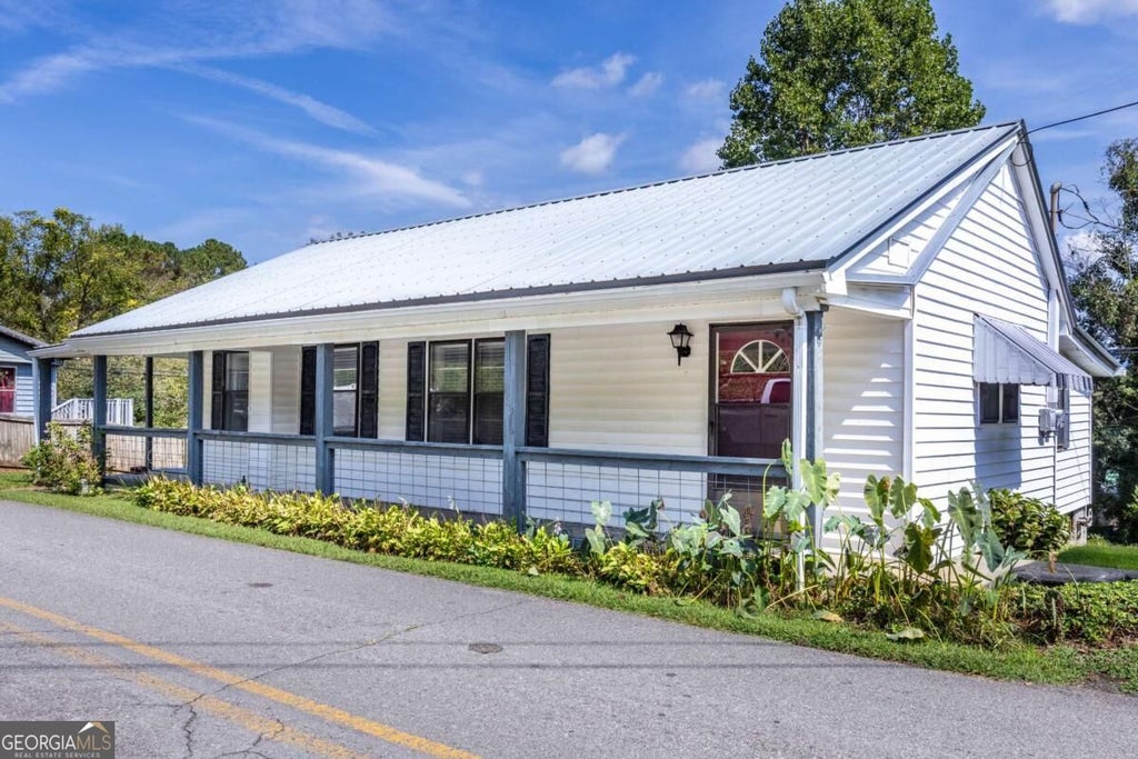 Photo of 65 Lucille Avenue, Ellijay, GA 30540 (MLS # 10852866)
