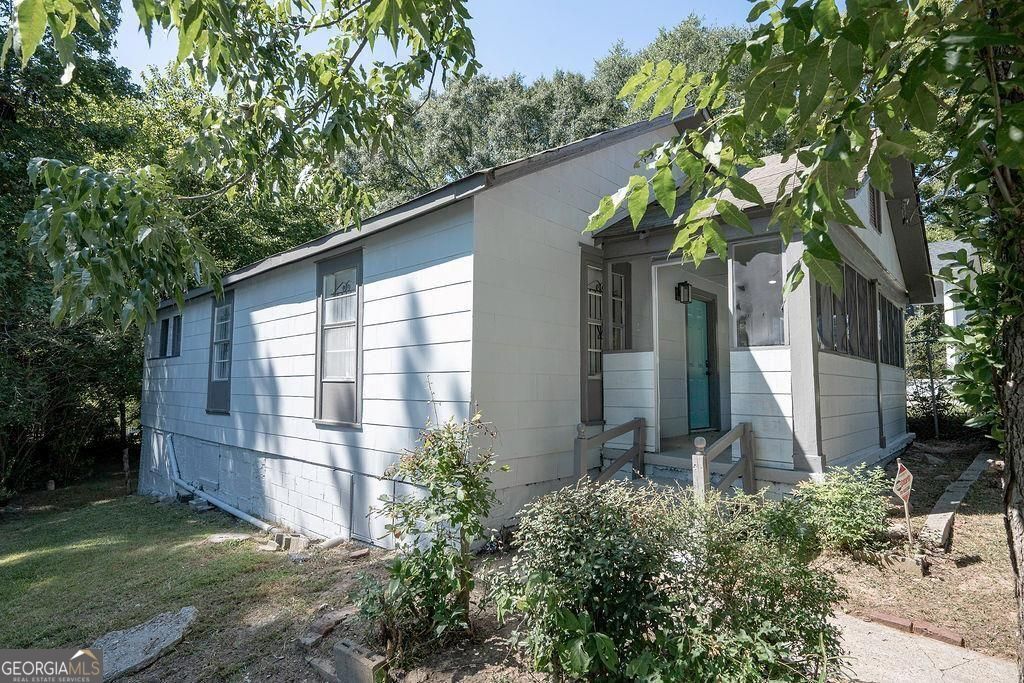 184 Dahlia AVE NW