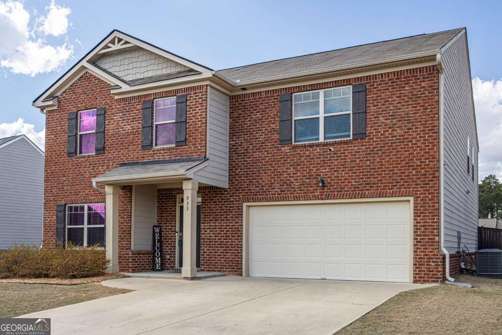 Photo of 933 Nandina Lane, Loganville, GA 30052 (MLS # 10727932)