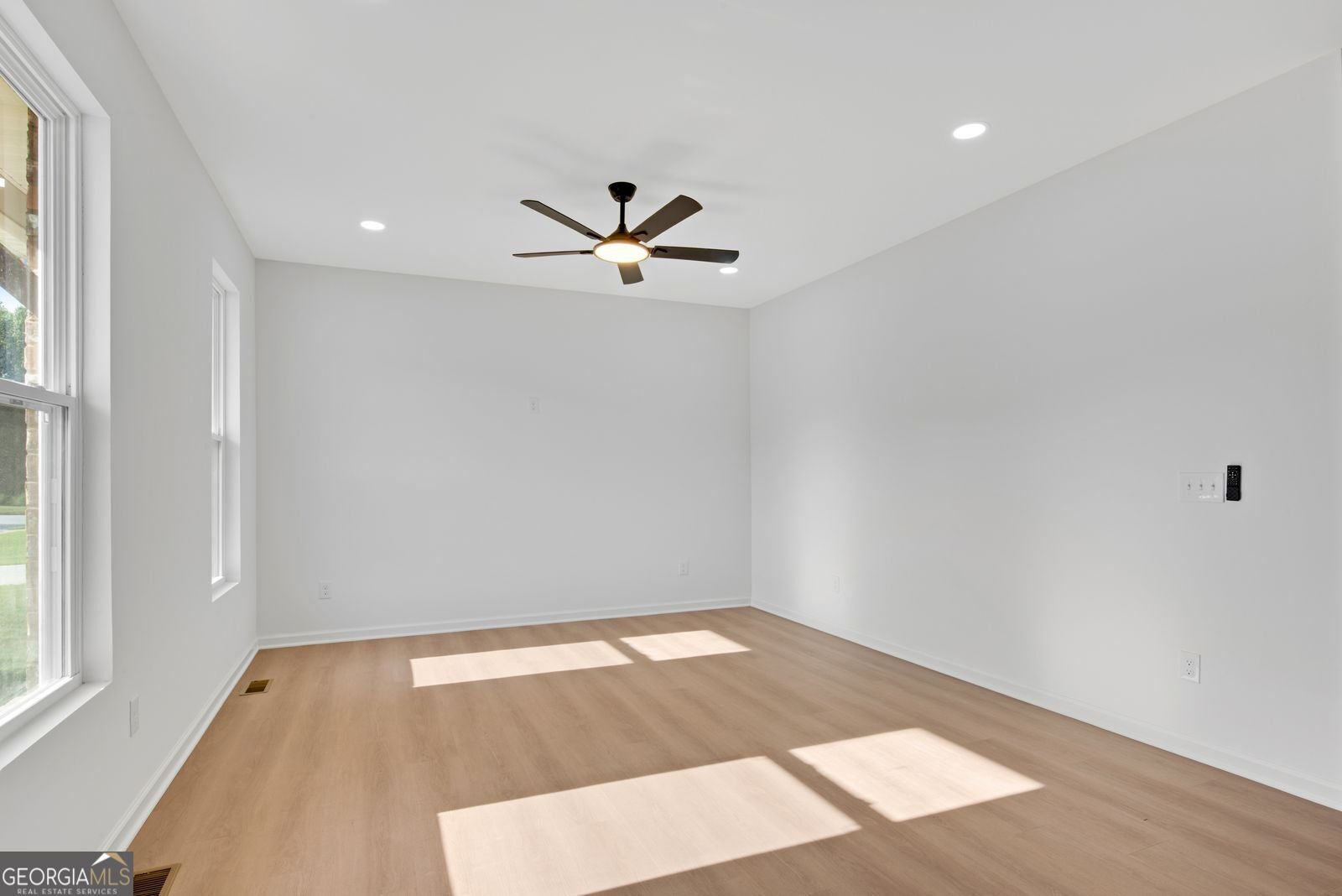 3402 Ashford LOOP