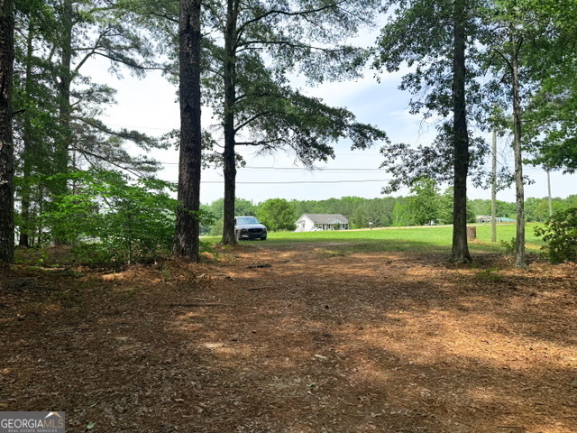 140 Holiday RD