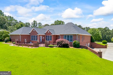 152 Lace Field LN Lavonia GA 30553