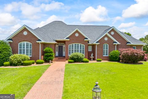 152 Lace Field LN Lavonia GA 30553