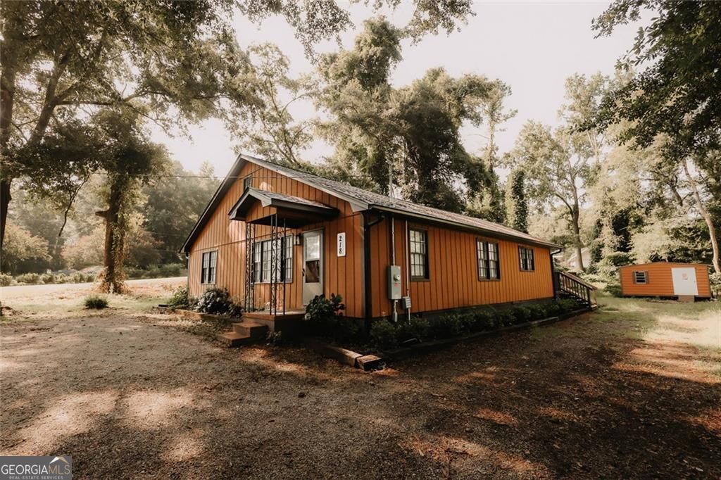 218 E East Bonacre RD