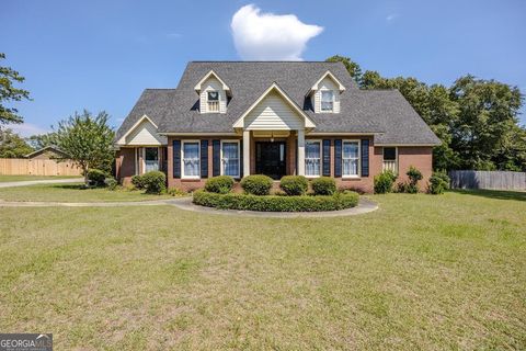 Photo of 206 Ridge Circle, Dublin, GA 31021 (MLS # 10601104)