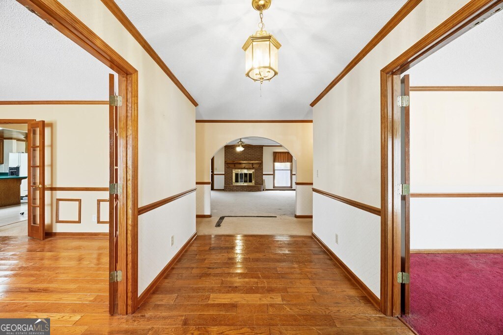 206 Ridge CIR