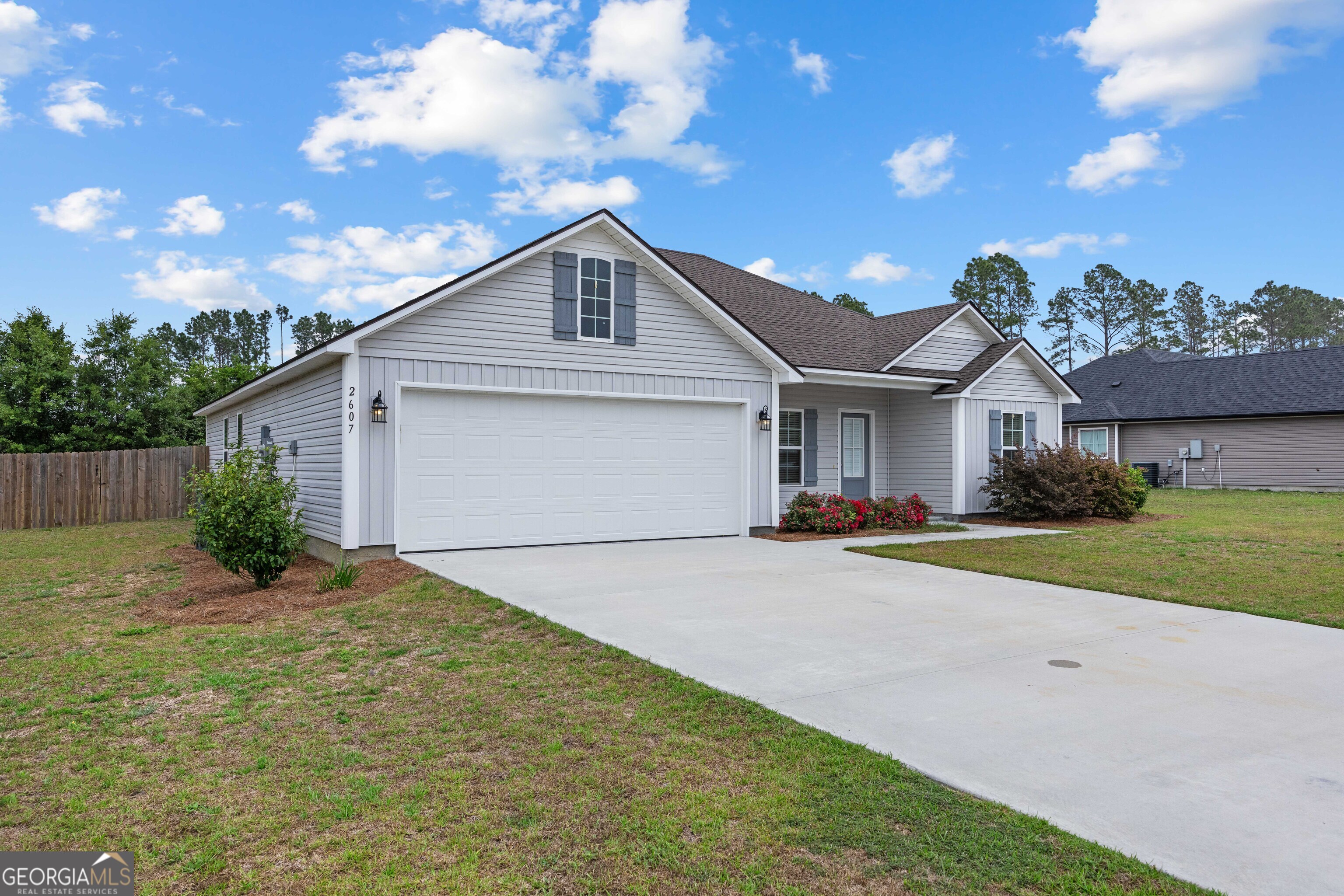 2607 Naples LN