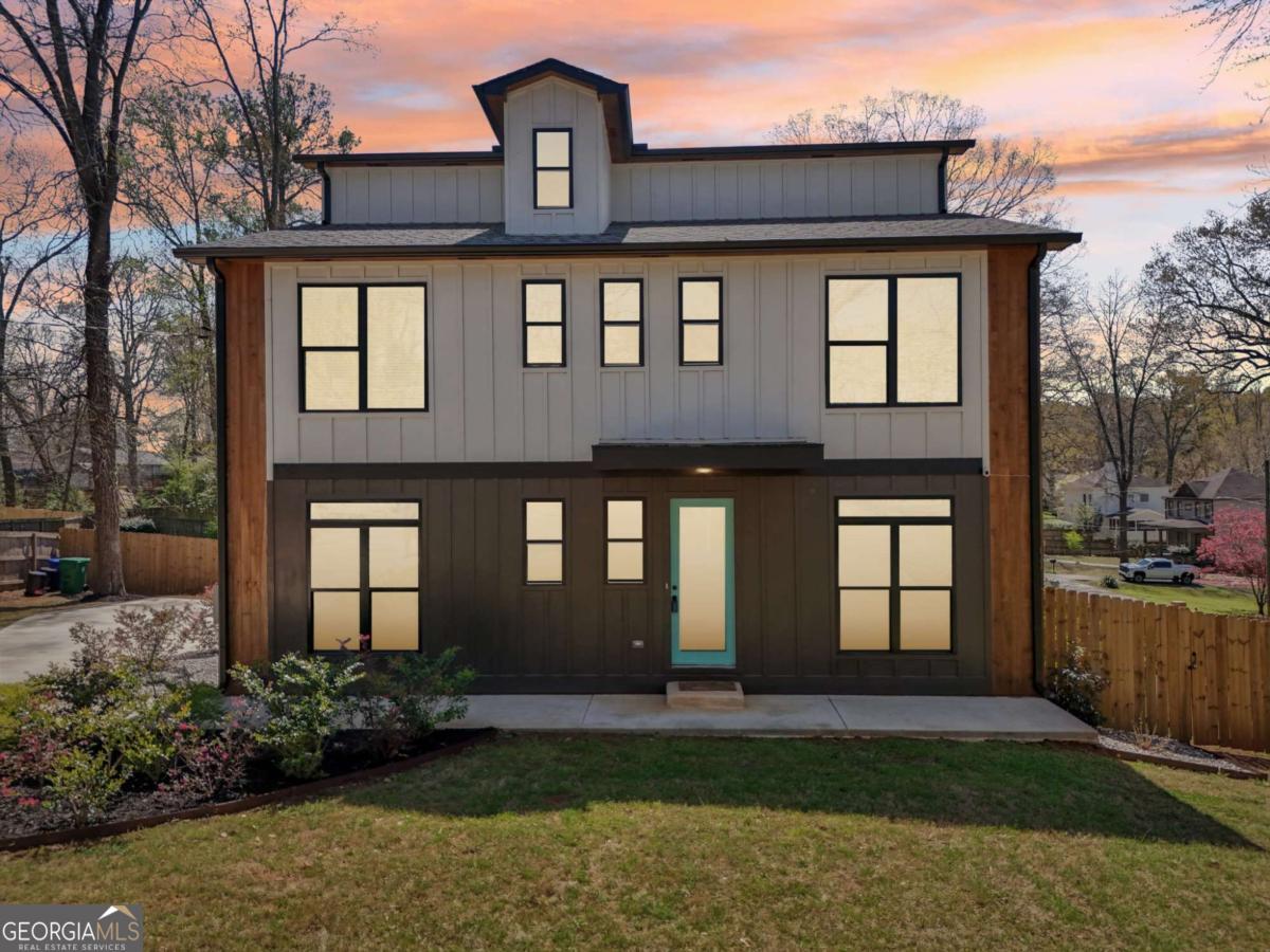 3087 Alston DR