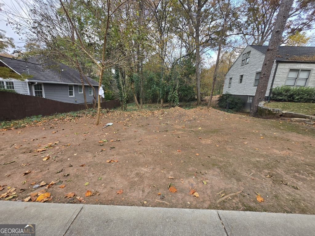 Photo of 2242 Ridgedale Road, Atlanta, GA 30317 (MLS # 10648906)