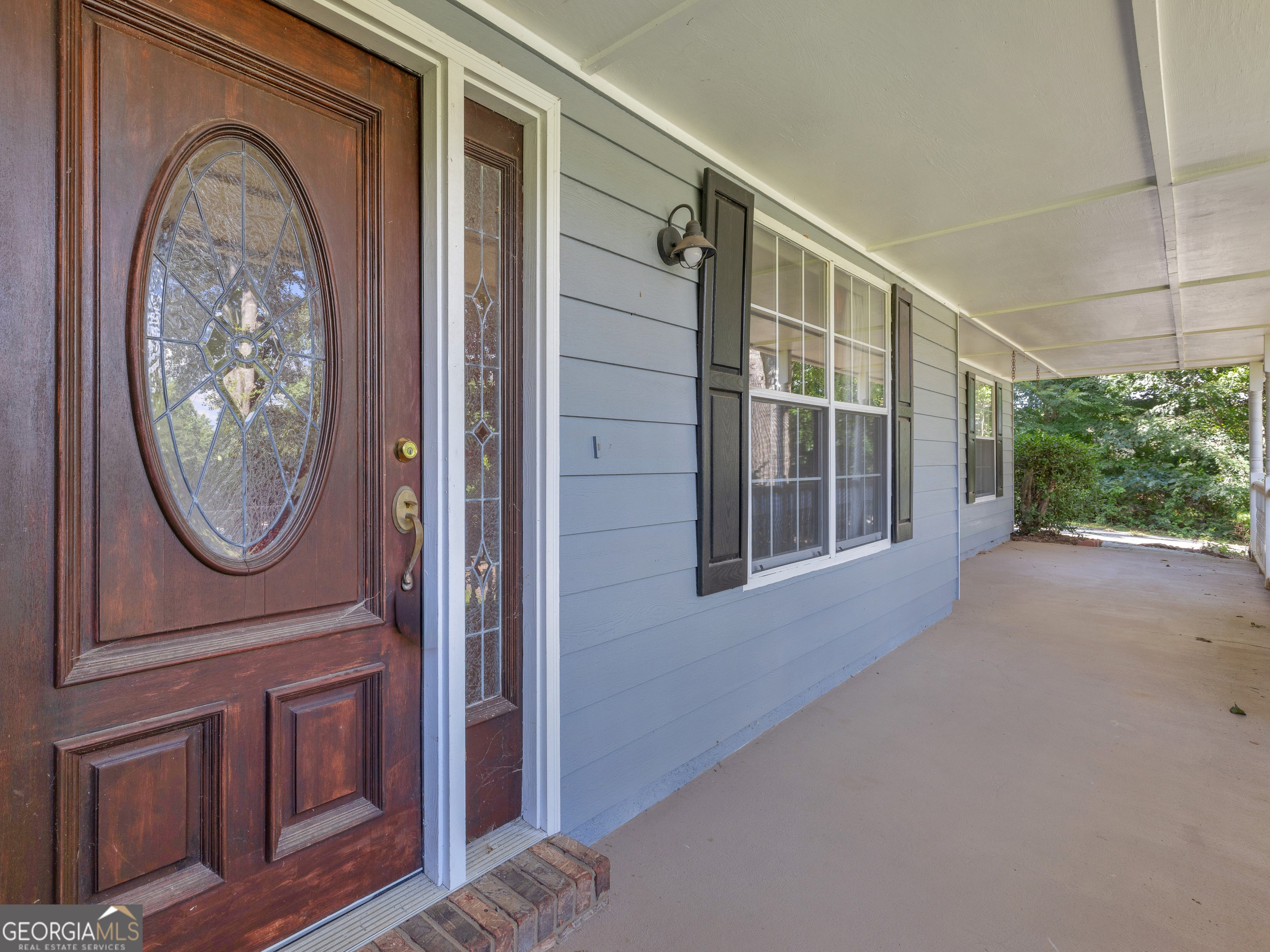 236 HUNTING CT