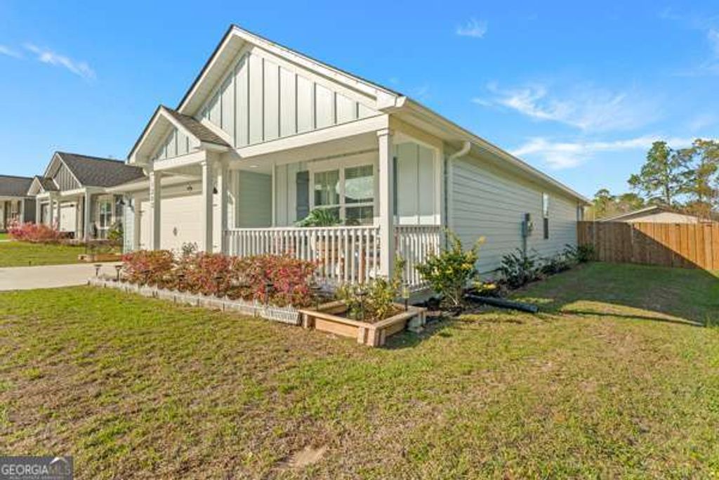 Photo of 5202 Grand Oak Circle, Lake Park, GA 31636 (MLS # 10741650)