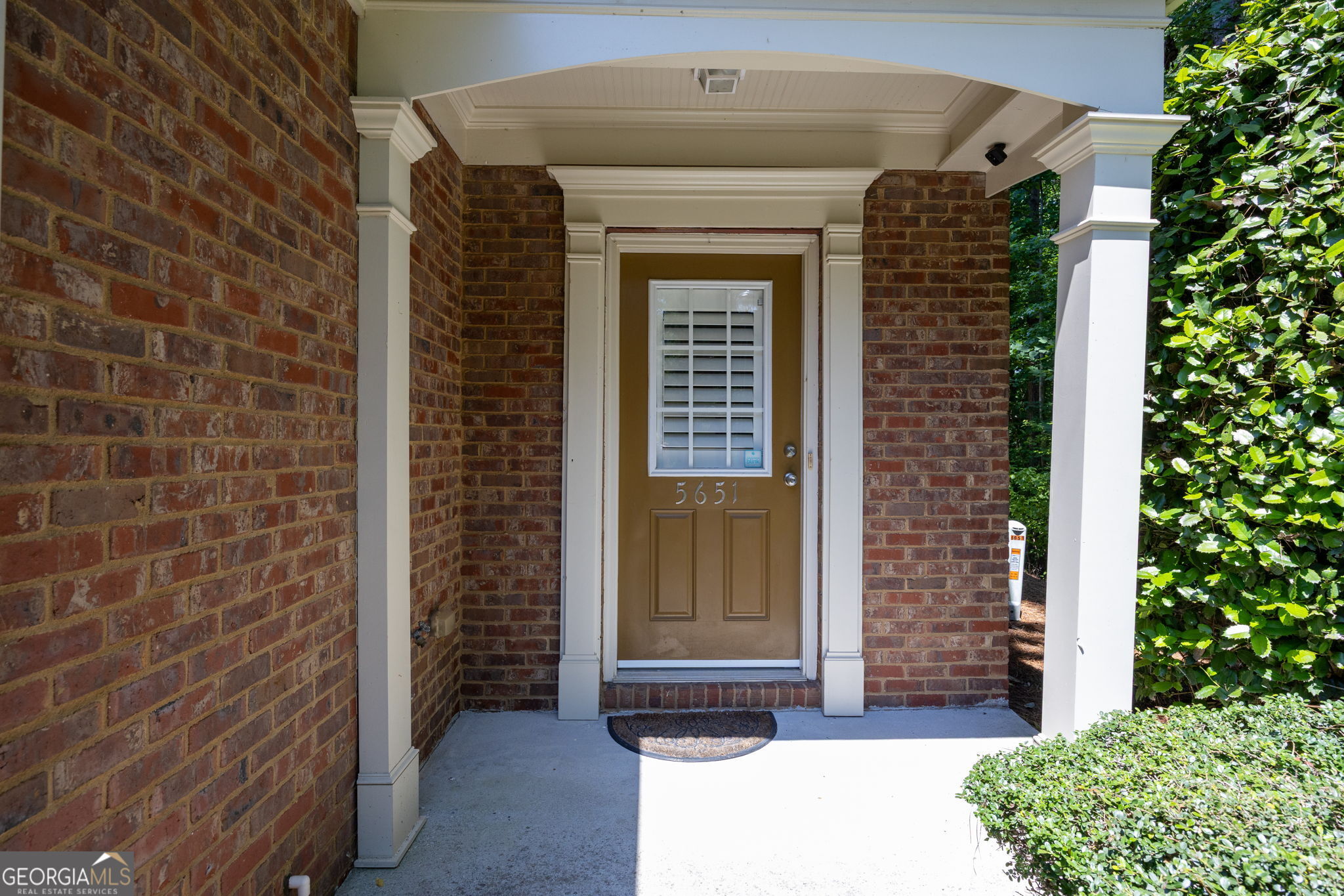 5651 Ridgedale TRCE