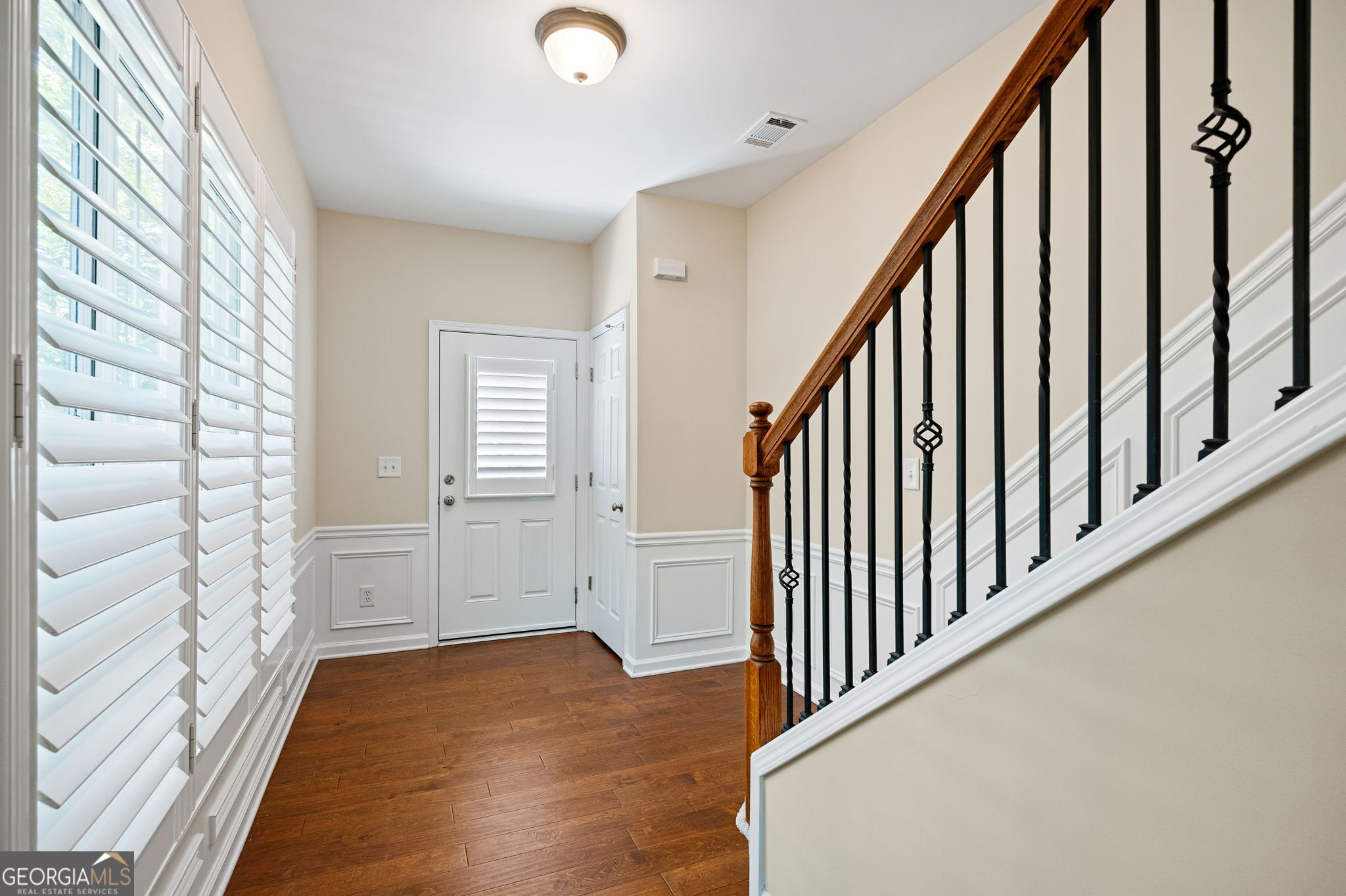 5651 Ridgedale TRCE
