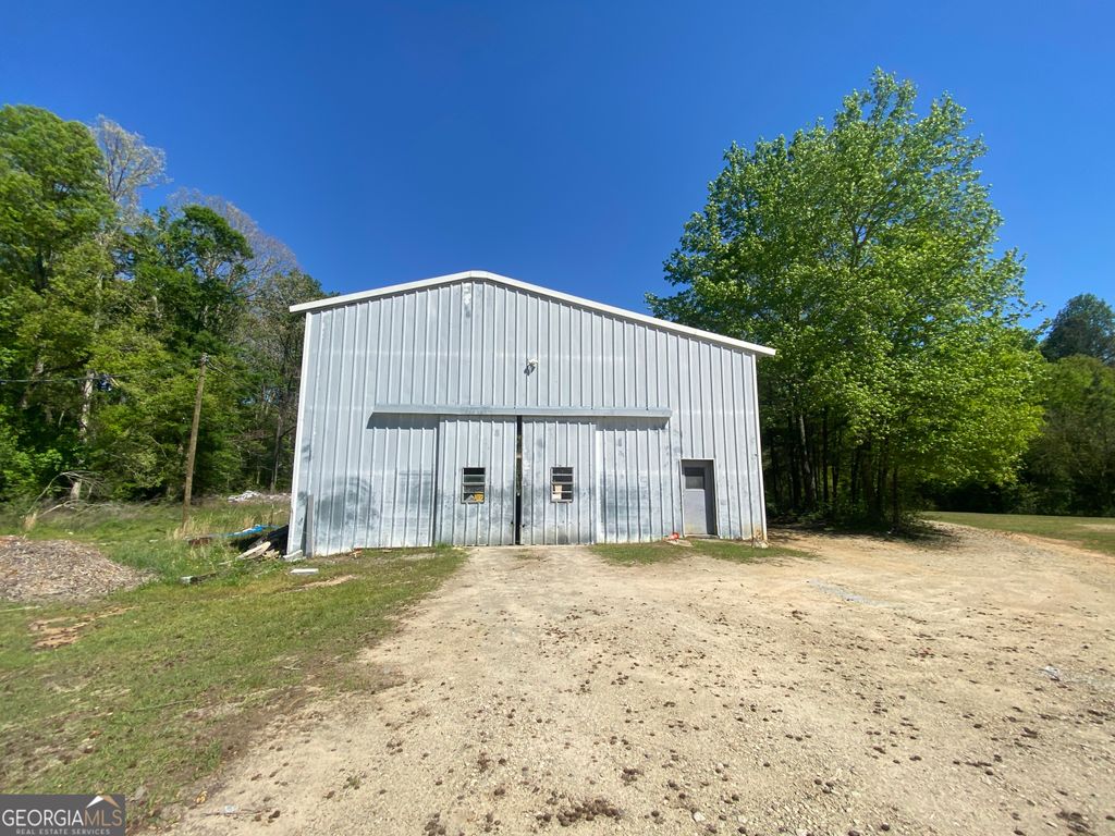 Photo of 2304 Hartwell Highway, Elberton, GA 30635 (MLS # 10728062)
