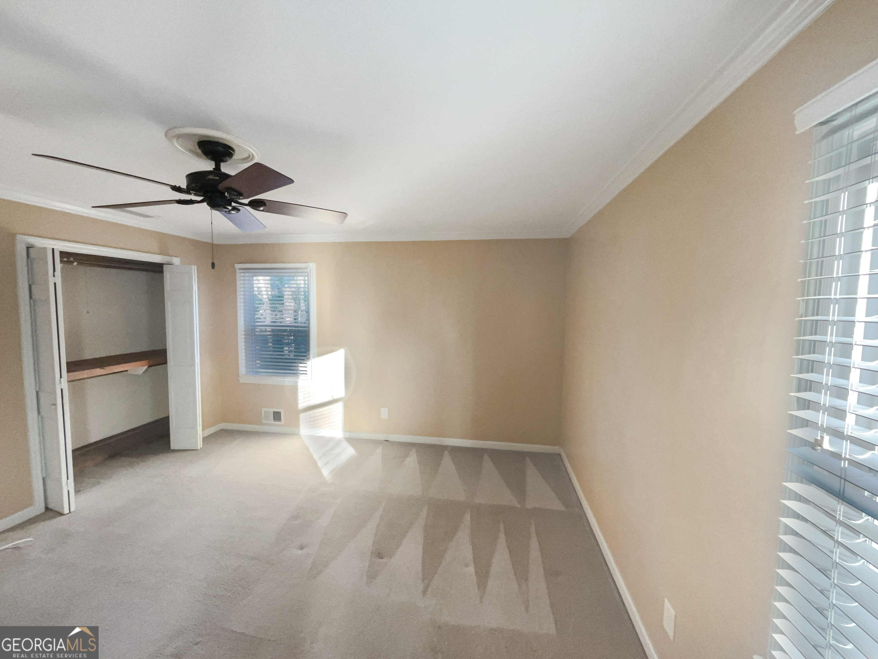 3431 Hickory View DR NW