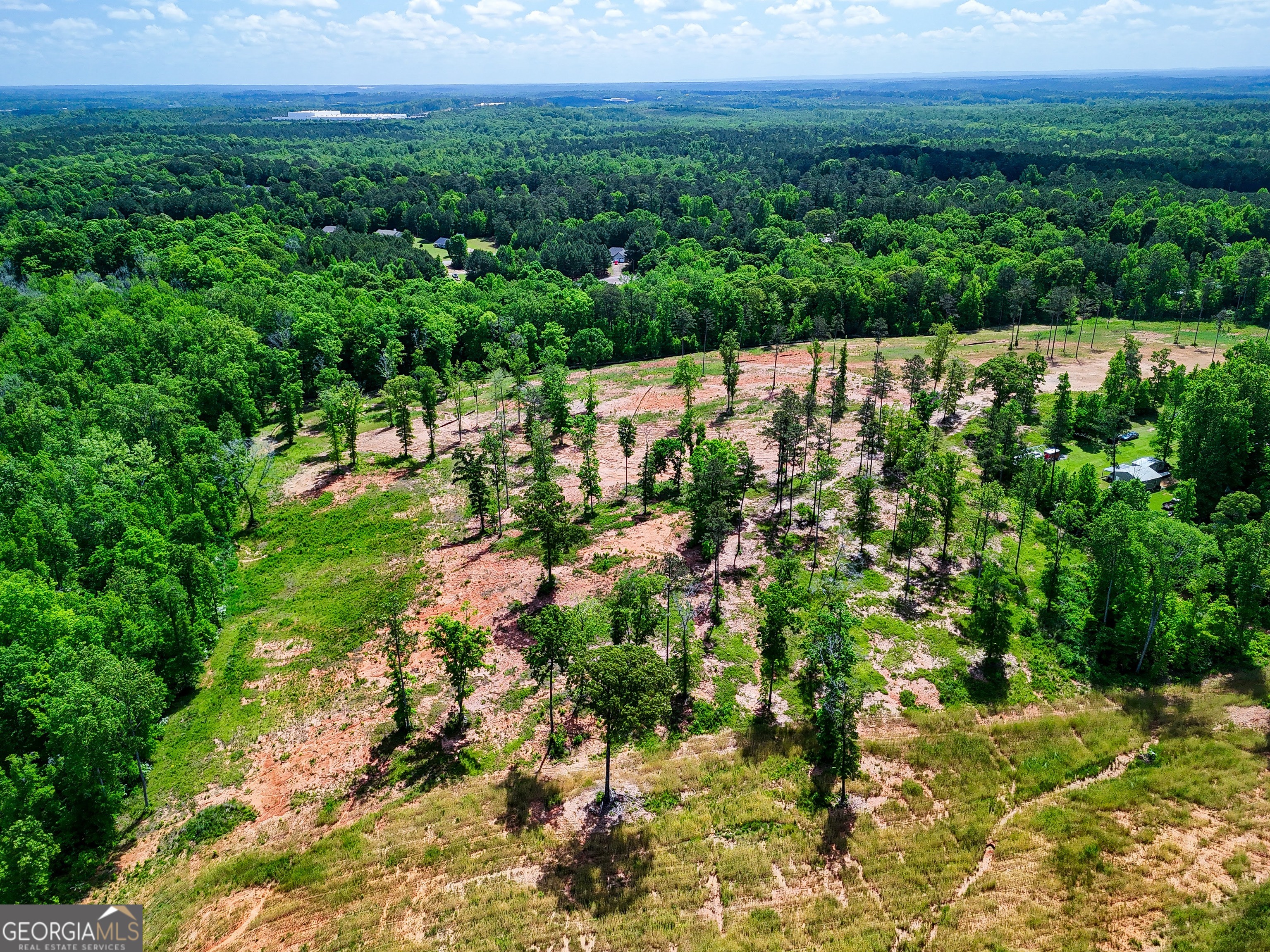 135 AC Hanson DR