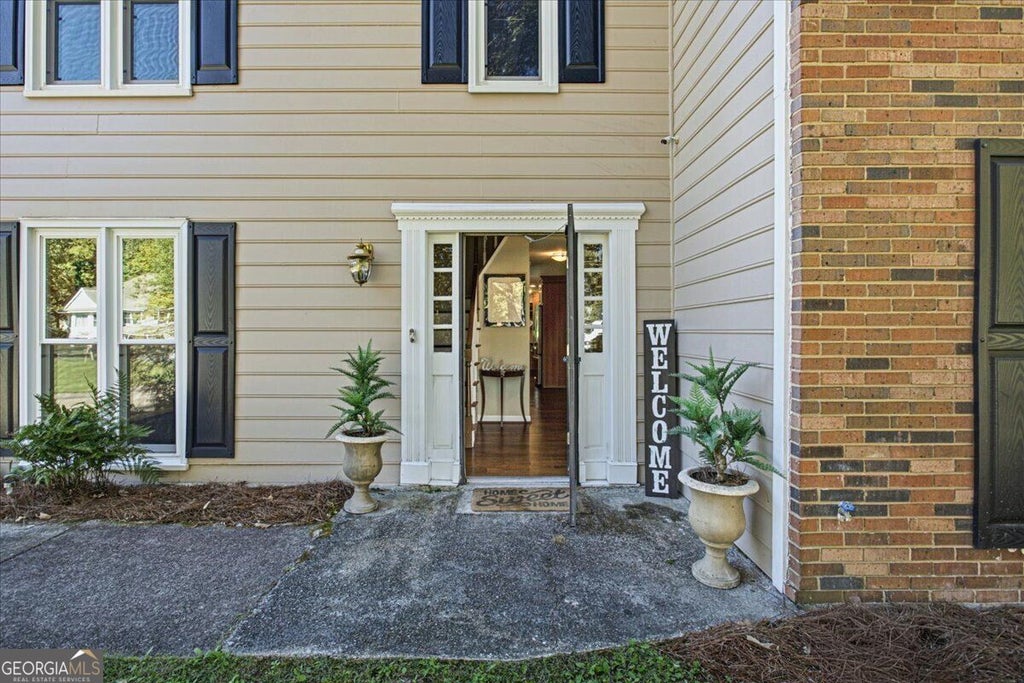 Photo of 5084 Williamsport Drive, Peachtree Corners, GA 30092 (MLS # 10870484)