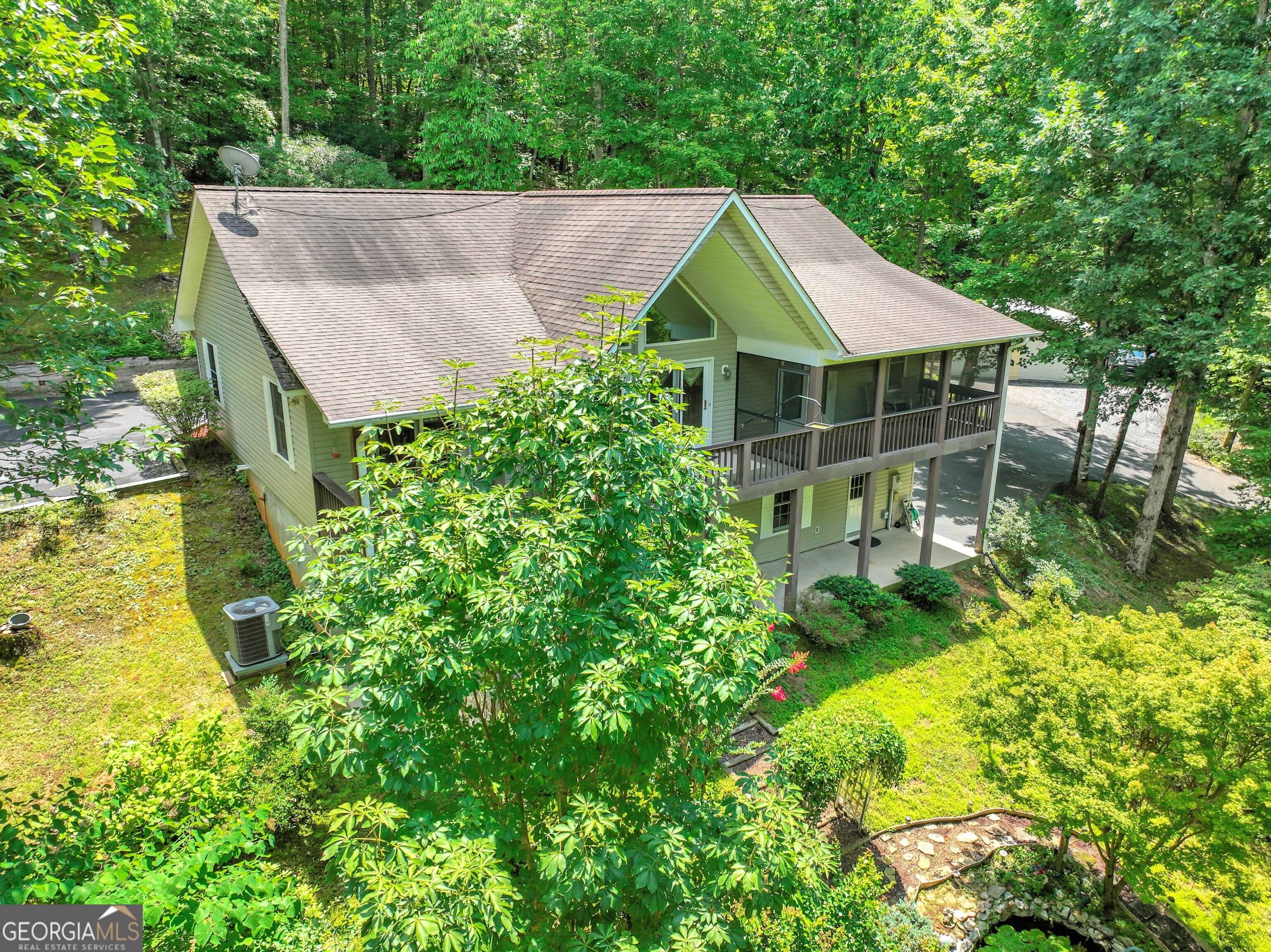 Photo 66 of 72 of 1086 Coon Cove RD house
