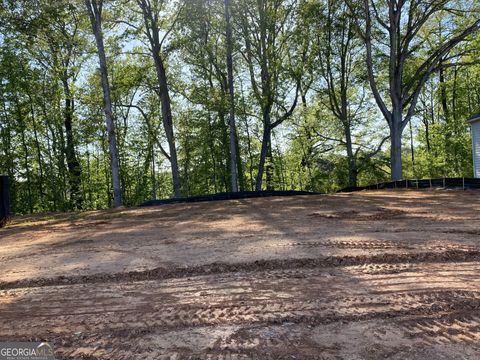 4556 Sweetlake CT SW Mableton GA 30126