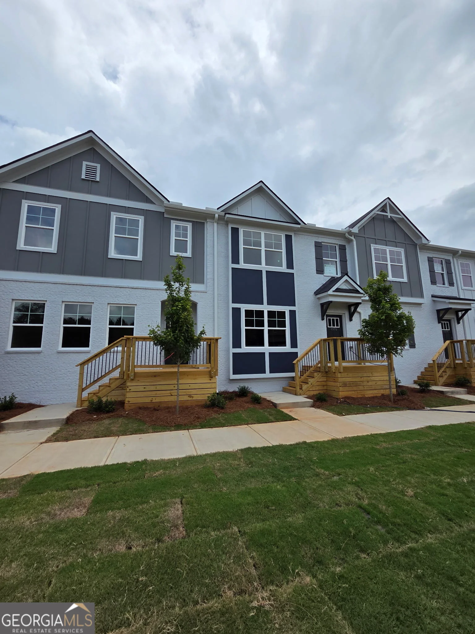 1582 Salem Drive Unit 99