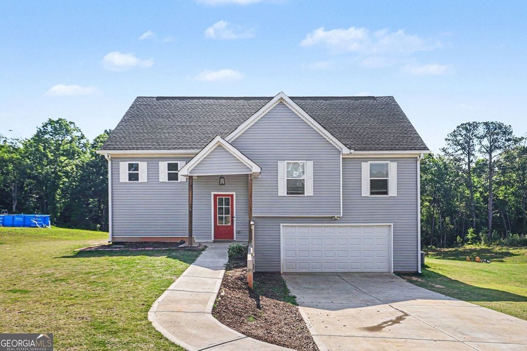 Photo of 129 Grizzly Trail, Carrollton, GA 30117 (MLS # 10770407)