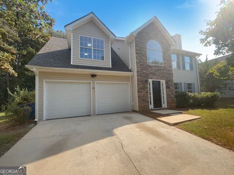 6590 Manor Creek DR Douglasville GA 30135