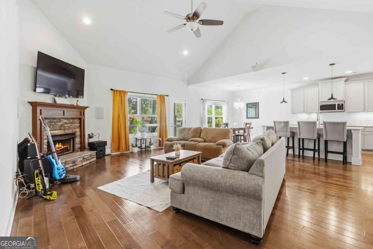 3910 Hamilton Cove CT