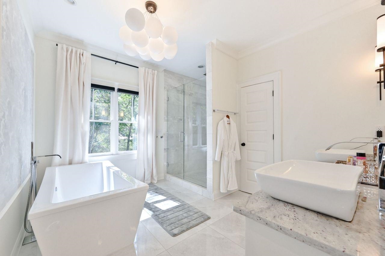 Pine Hills - Buckhead - Residential