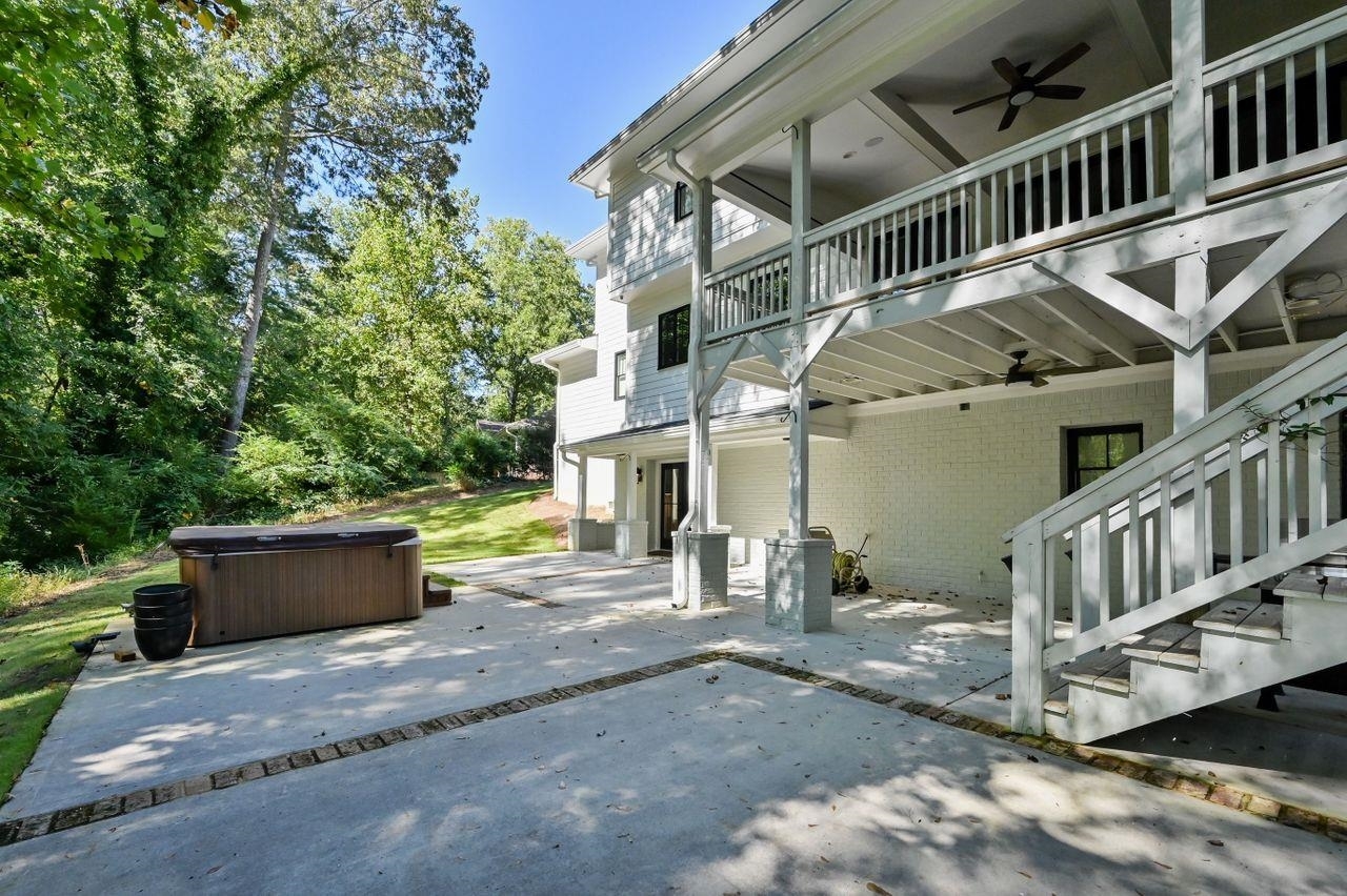 Pine Hills - Buckhead - Residential