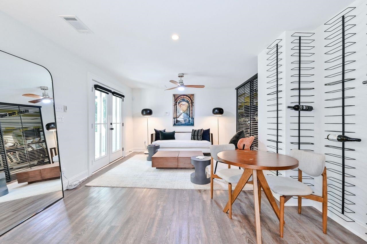 Pine Hills - Buckhead - Residential
