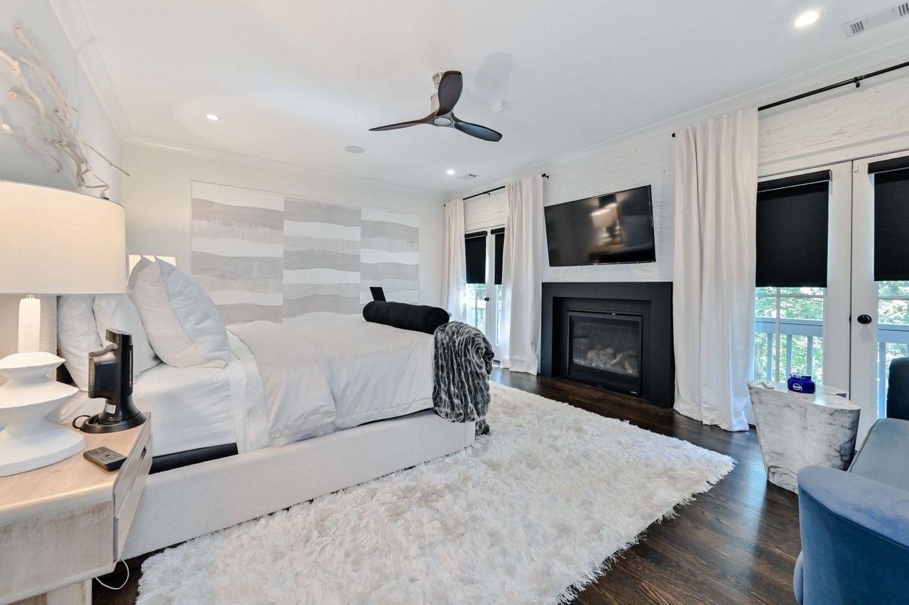 Pine Hills - Buckhead - Residential
