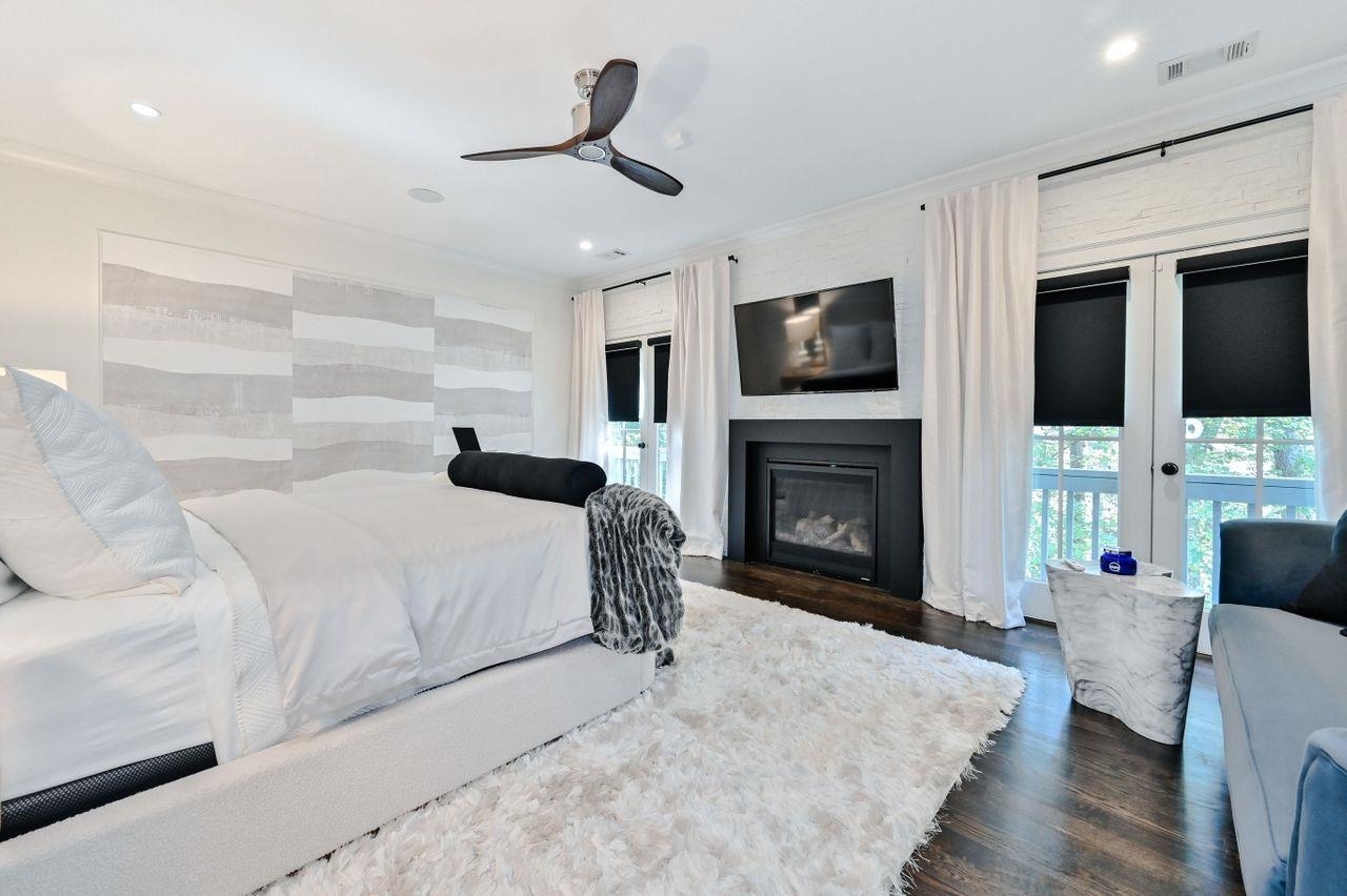 Pine Hills - Buckhead - Residential